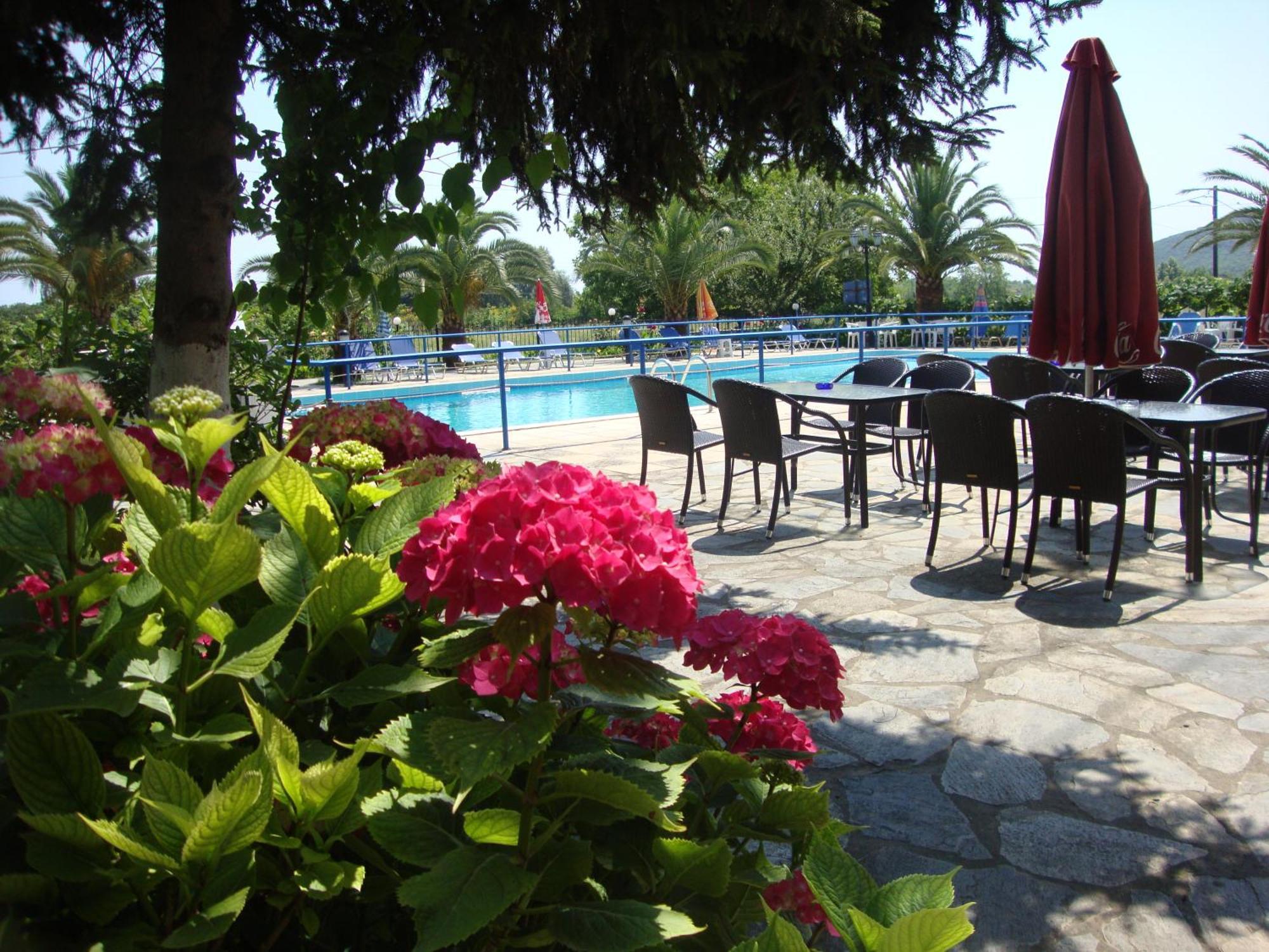 Hotel Pantazis Paralia Pantaleimonos Bagian luar foto