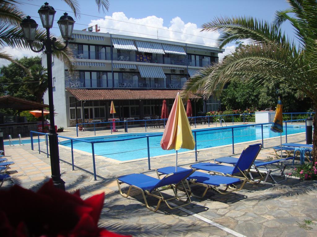 Hotel Pantazis Paralia Pantaleimonos Bagian luar foto
