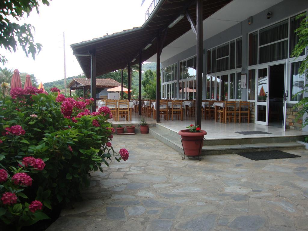 Hotel Pantazis Paralia Pantaleimonos Bagian luar foto