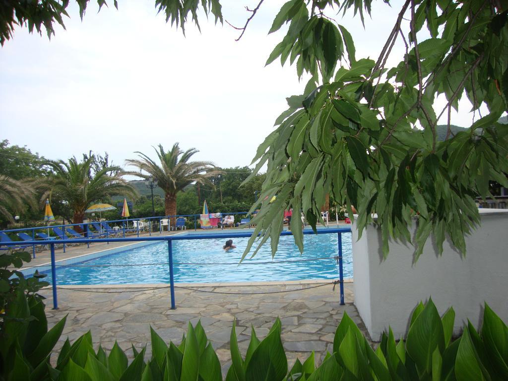 Hotel Pantazis Paralia Pantaleimonos Bagian luar foto