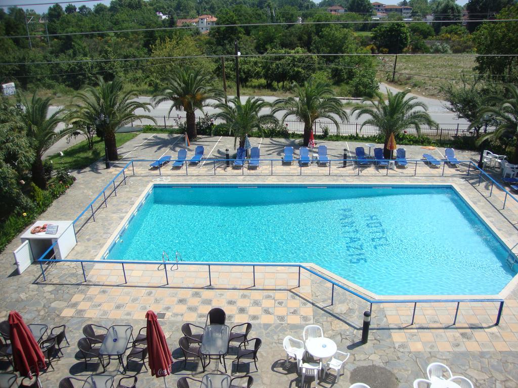 Hotel Pantazis Paralia Pantaleimonos Bagian luar foto