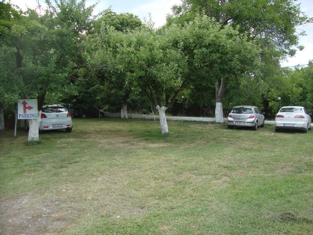 Hotel Pantazis Paralia Pantaleimonos Bagian luar foto